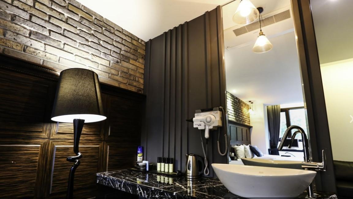Boutique Xym Hotel
