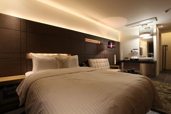 Boutique Xym Hotel 2*
