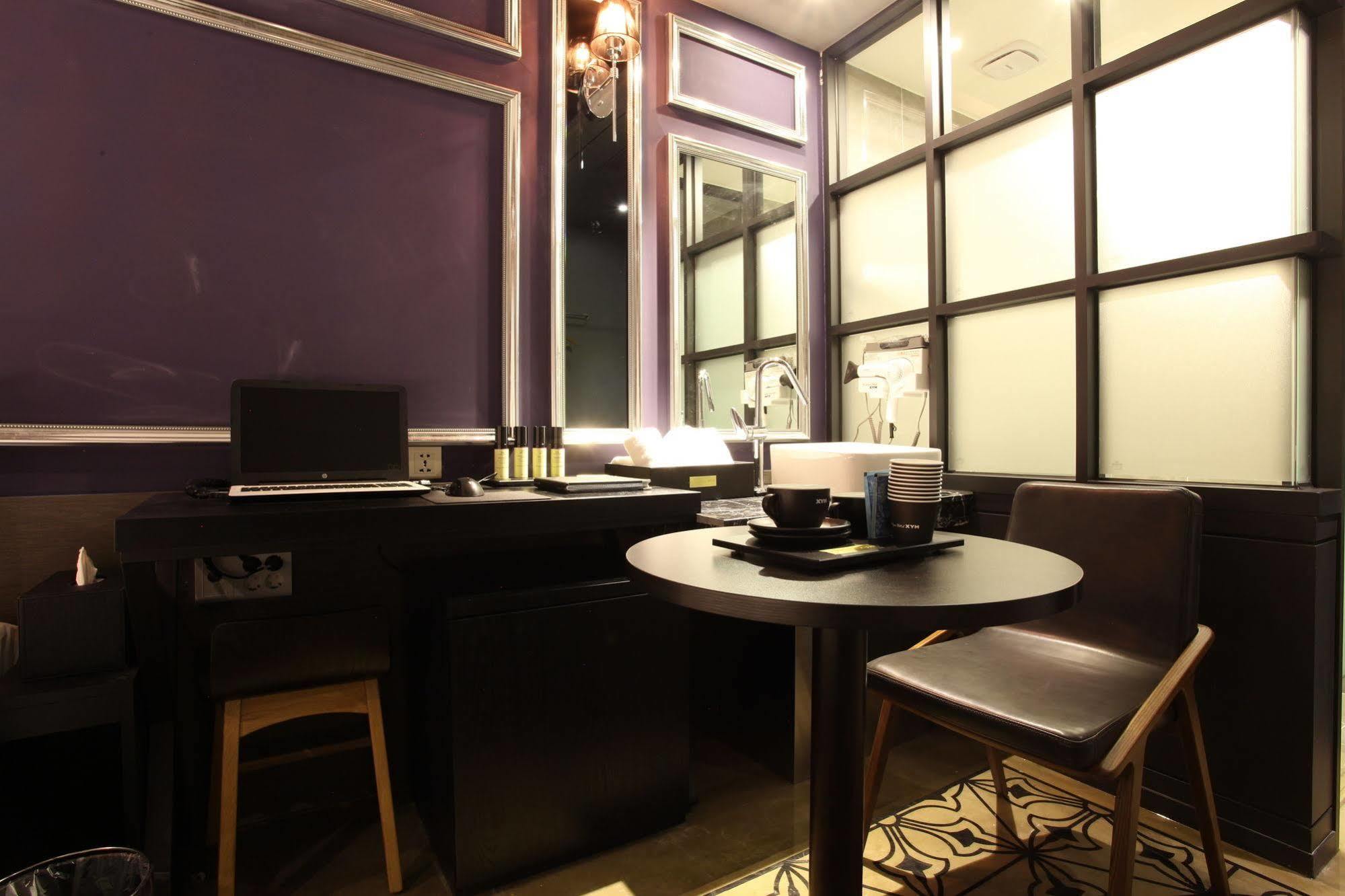 Boutique Xym 2*